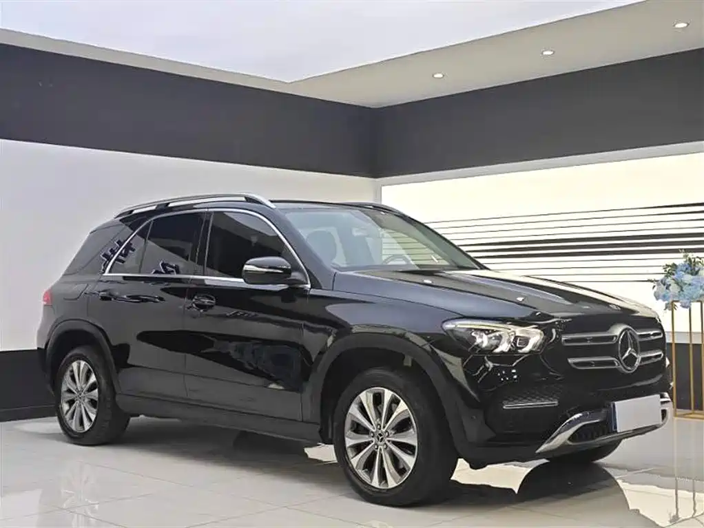 Mercedes-Benz GLE 2020 GLE 350 4MATIC Dynamic Special Edition фото 3