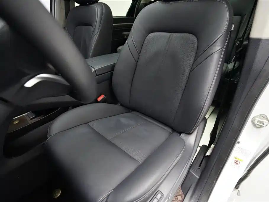 GAC Trumpchi Trumpchi M8 2021 Leading Show Series 390T Ultimate Edition фото 4