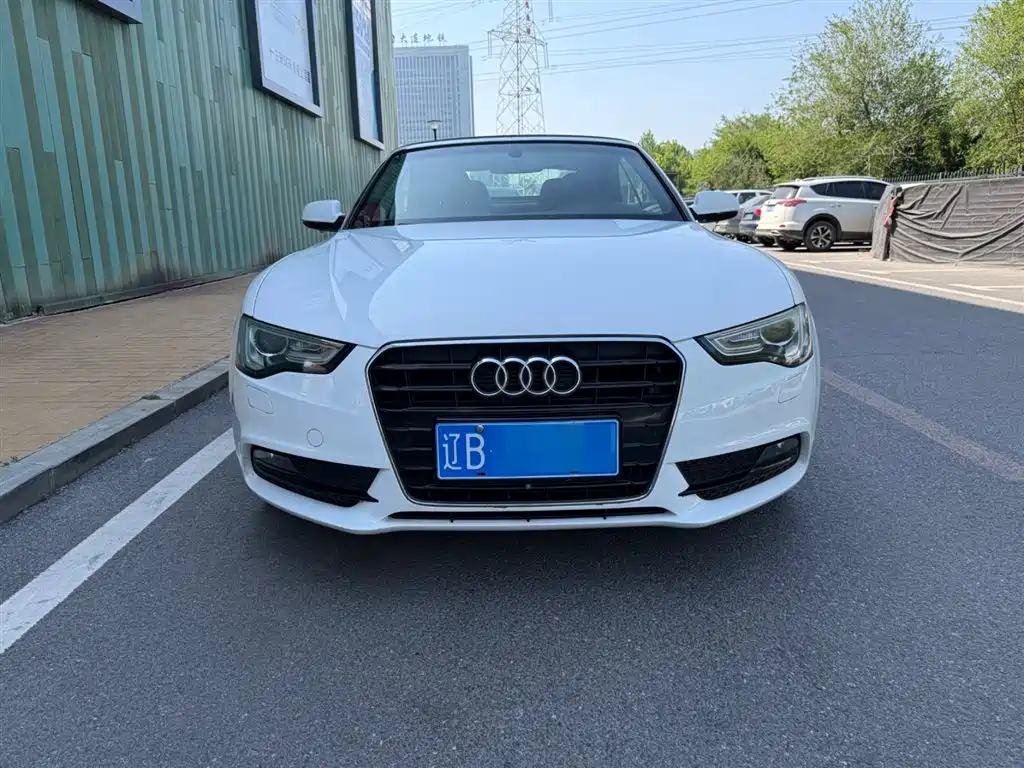 Audi A5 (Import) 2014 Cabriolet 45 TFSI фото 2