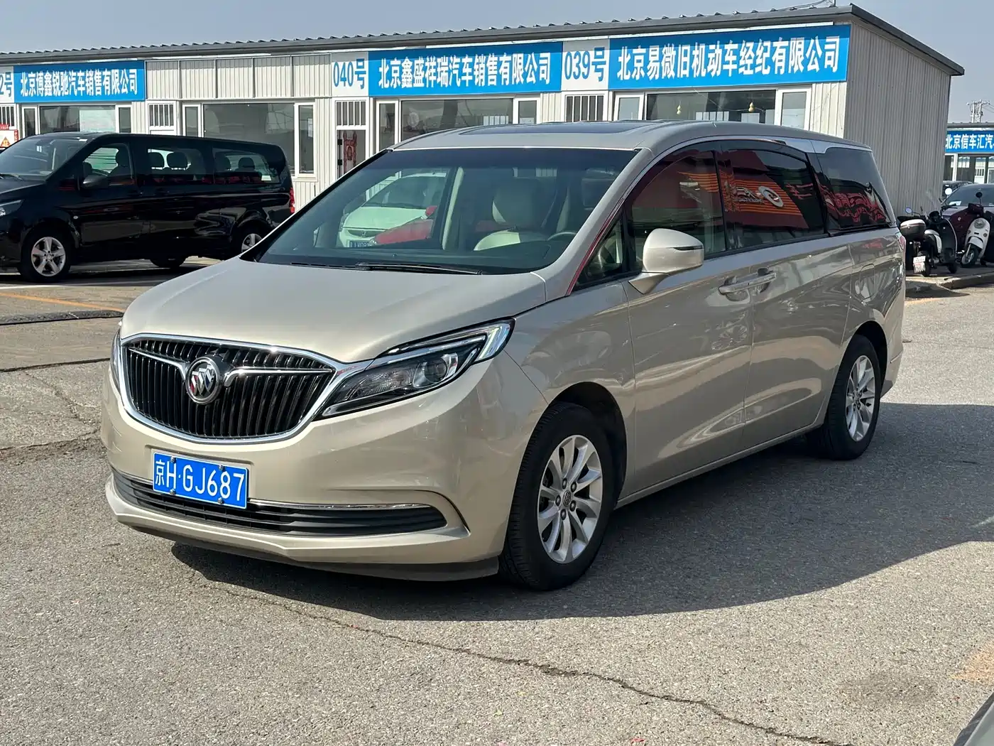 Buick GL8 2017 ES 28T Comfort Type China V