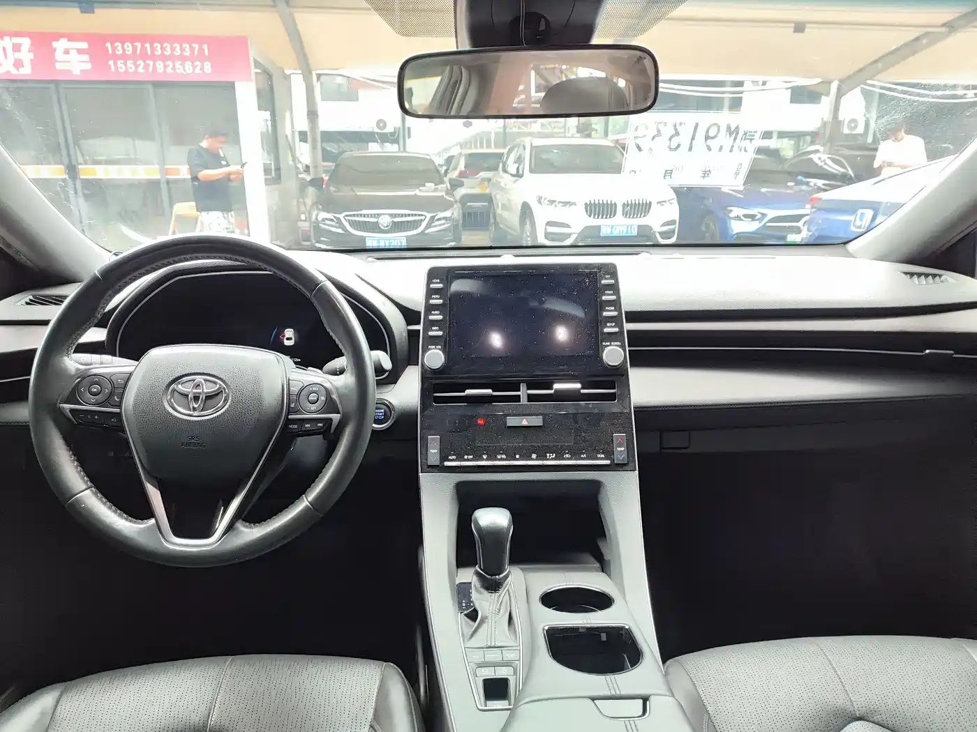 Toyota Avalon 2021 2.5L Luxury Edition фото 8