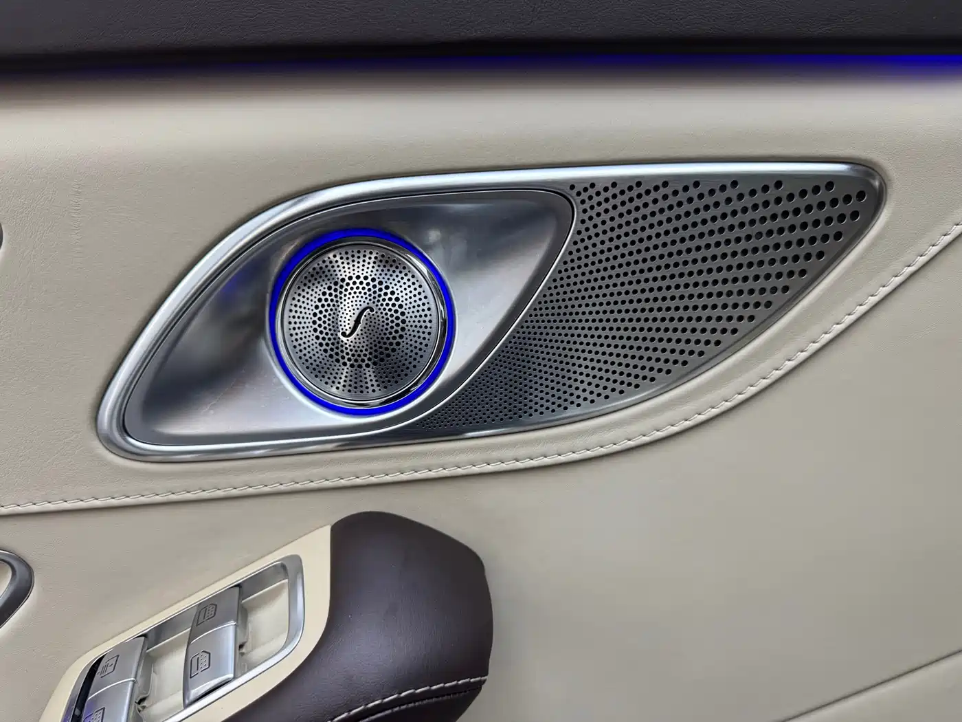 Mercedes-Benz Maybach S-Class 2015 S 600 фото 13