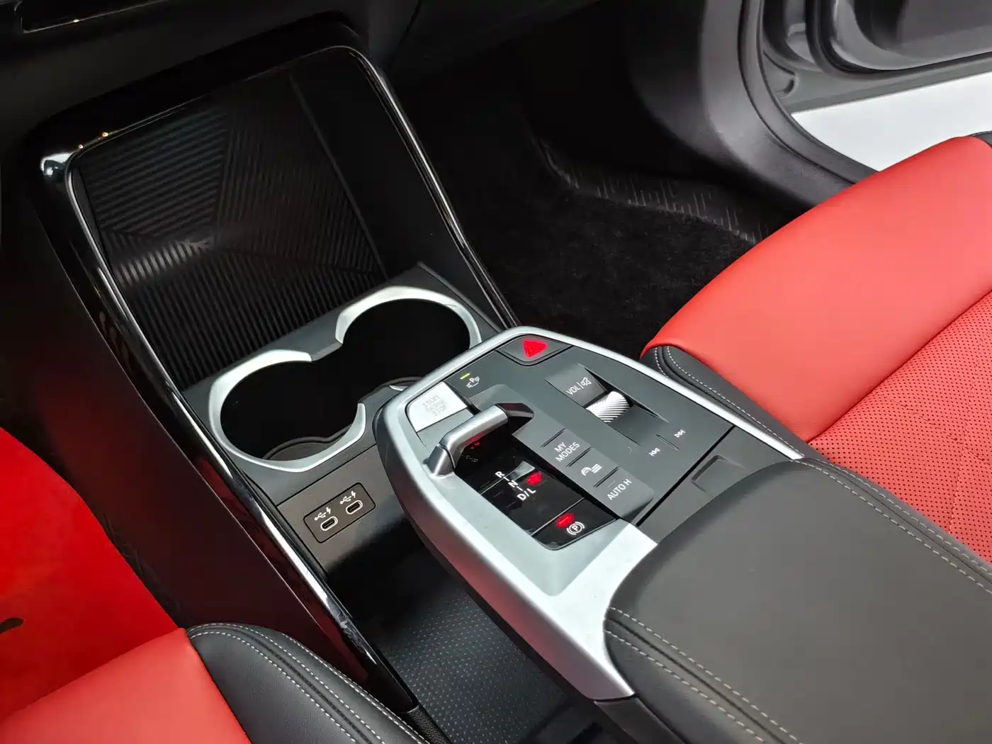 BMW X1 2023 sDrive20Li X Design Package фото 15