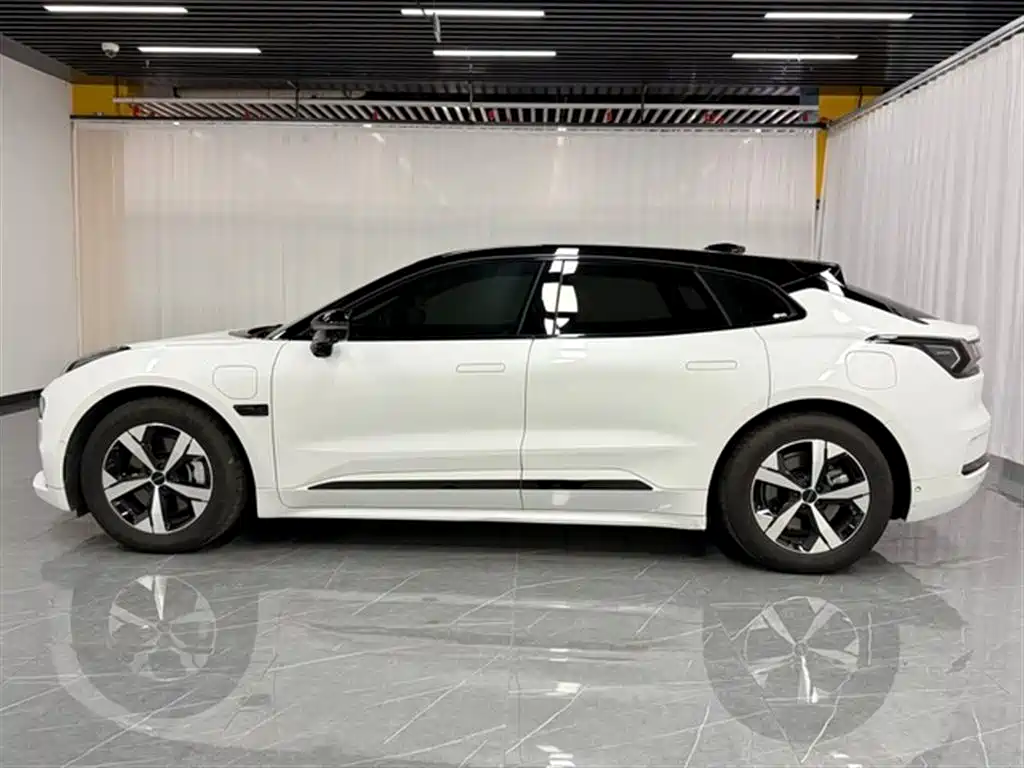 ZEEKR EXTREME KRYPTON 001