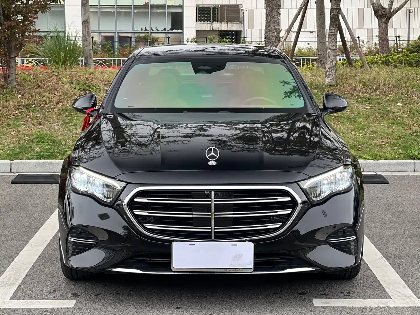 Mercedes-Benz E-Class 2024 Facelift E 260 L фото 2