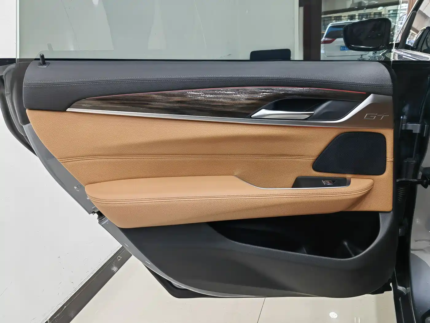 BMW 6 SERIES GT
