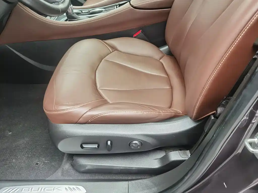 Фото 20 - Buick Envision Plus