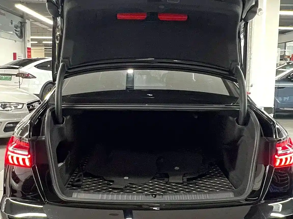 Audi A6L 2024 45 TFSI Premium Dynamic фото 15