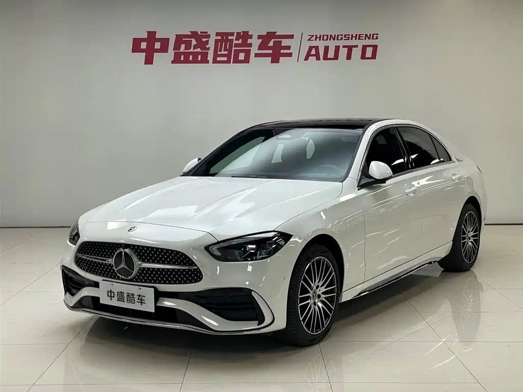 MERCEDES-BENZ CLASS C 2024