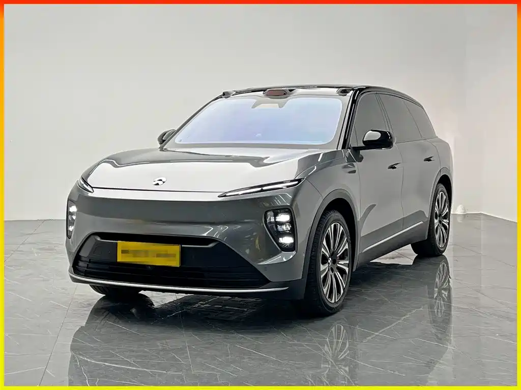 Фото 1 - NIO ES8