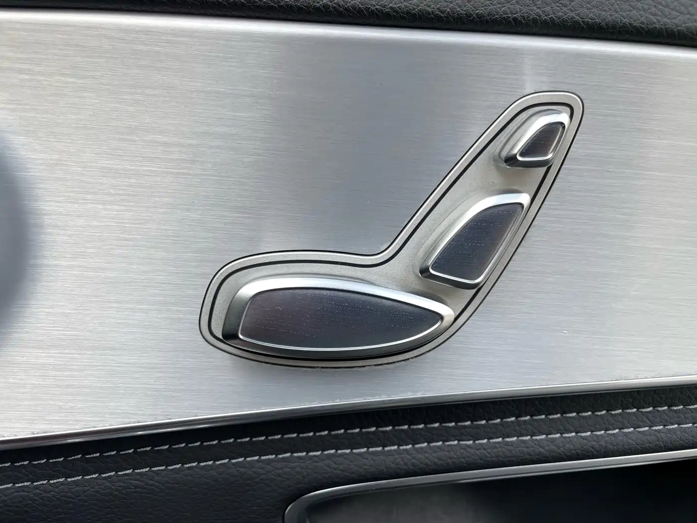 Mercedes-Benz C-Class 2017 Facelift C 200 Sport Edition фото 31