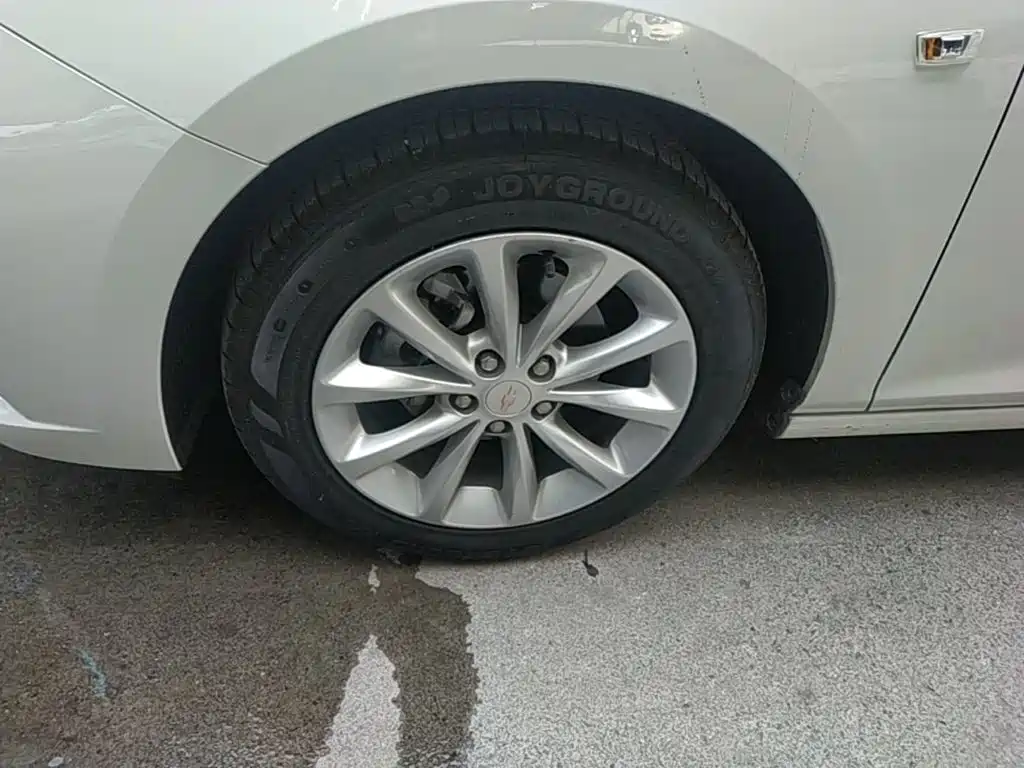 Chevrolet Cruze 2018 2018 320 Automatic Pioneer Sunroof Edition