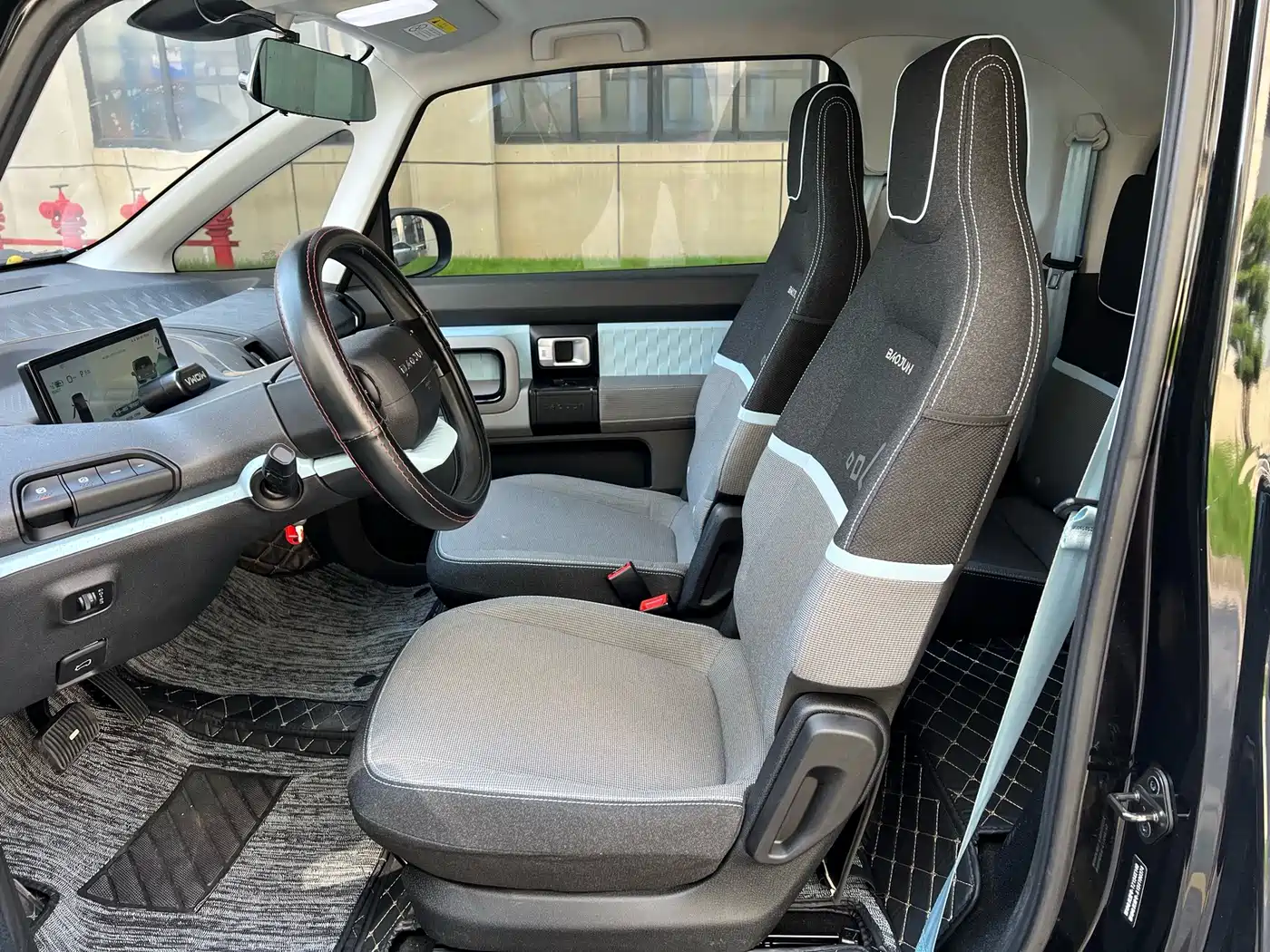 Baojun E300 2021 2020 Stellar Smart Travel Edition