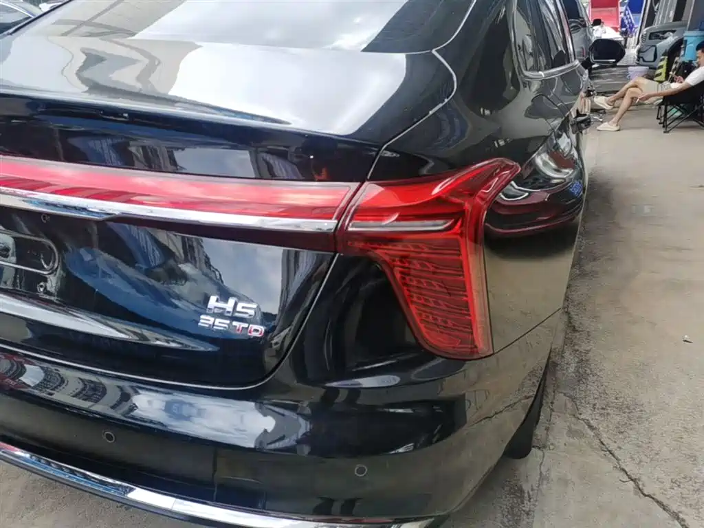 Hongqi H5 2023 1.5T DCT Smart Connect Flag Rhythm фото 8