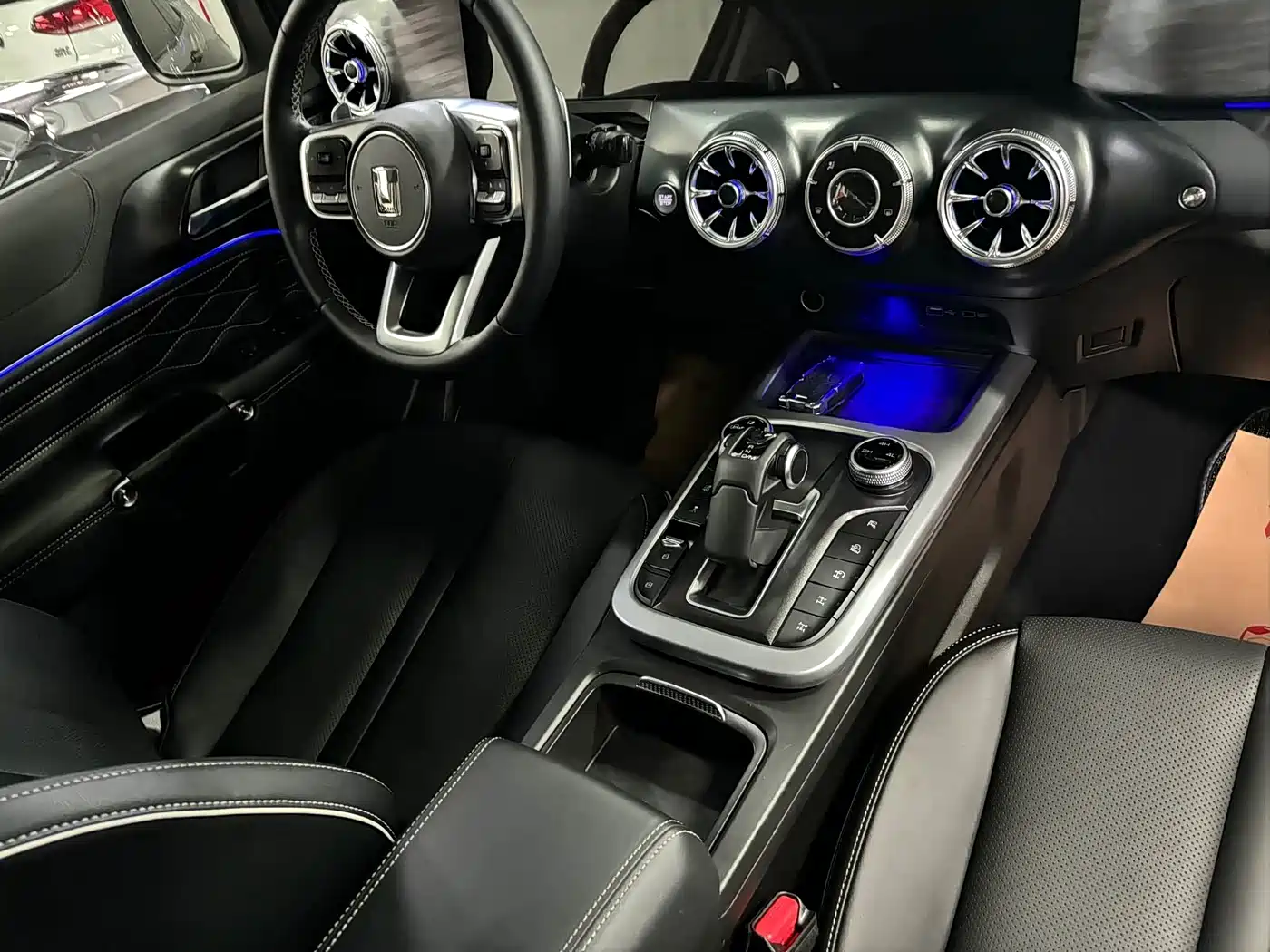 Tank 300 2023 Off-Road Edition 2.0T Challenger фото 8