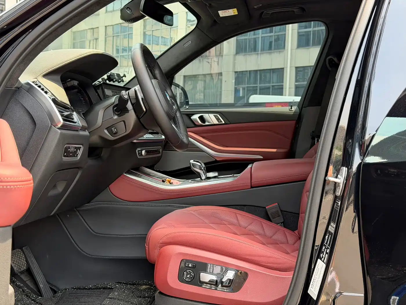 BMW X5 2022 xDrive 40Li Premium M Sport Package фото 6