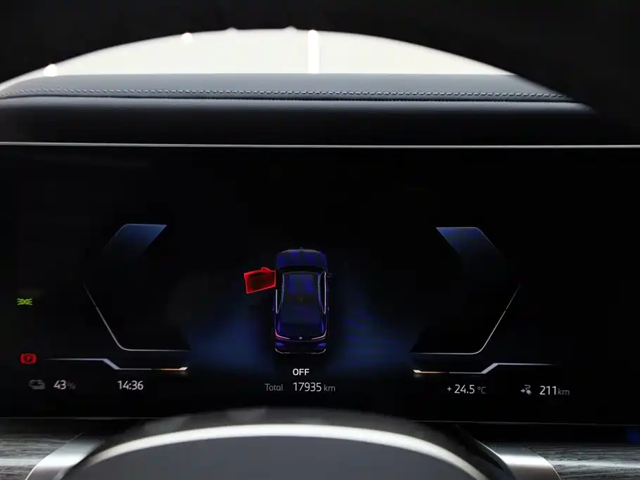 BMW i7 2023 Model xDrive60L M Sport Package фото 18