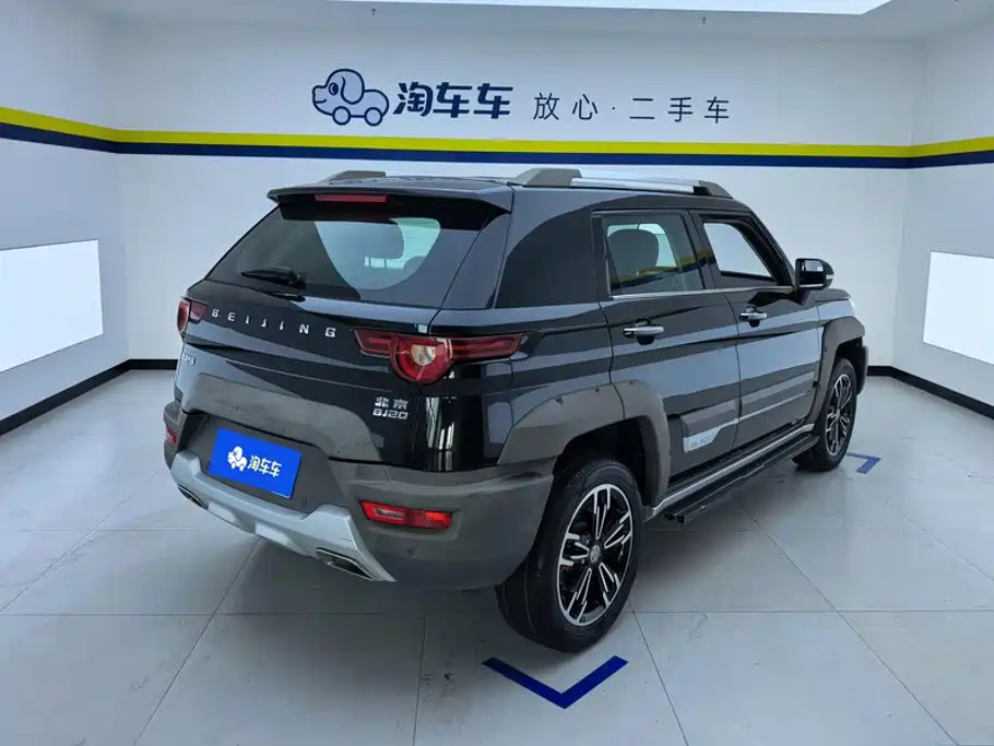 BAIC ORV Beijing Offroad BJ20 2017 2016 1.5T CVT Luxury