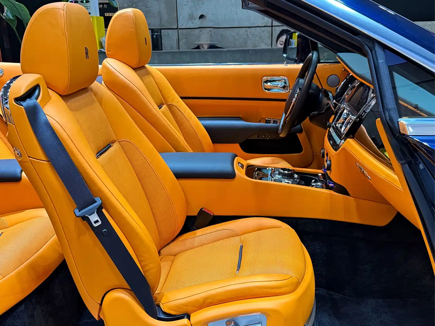 Rolls-Royce Dawn 2021 2018 6.6T Standard