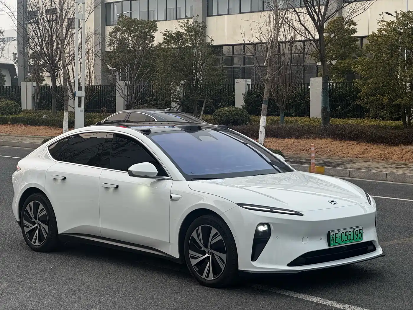 NIO NIO ET5