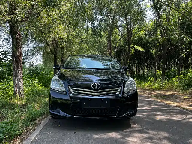 Toyota E'Z 2014 Xingyao 180E CVT Elite Multi-function — фото 2