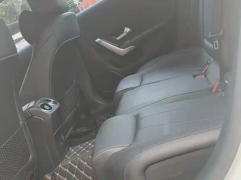 Mercedes-Benz A-Class 2024 Facelift A 180 L фото 6