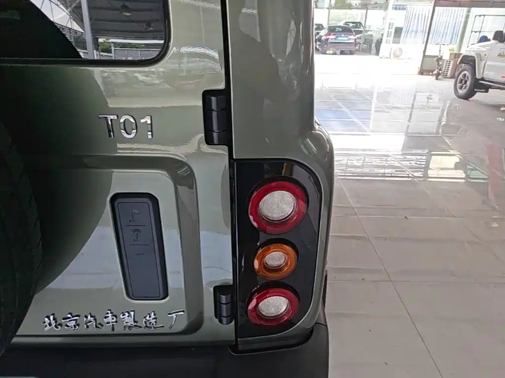 212 T01 2025 2024 2.0T Mechanic
