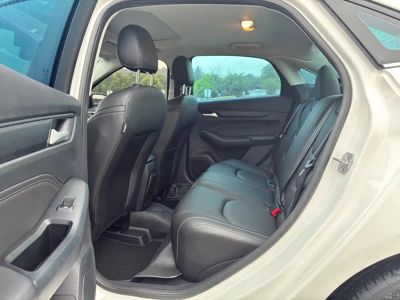 Ford Escort 2022 2021 1.5L Automatic Diamond Edition
