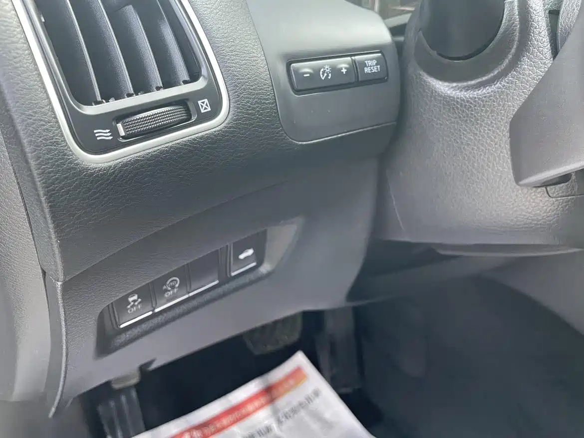 Infiniti Q50L 2020 2018 2.0T Premium Edition (China VI)
