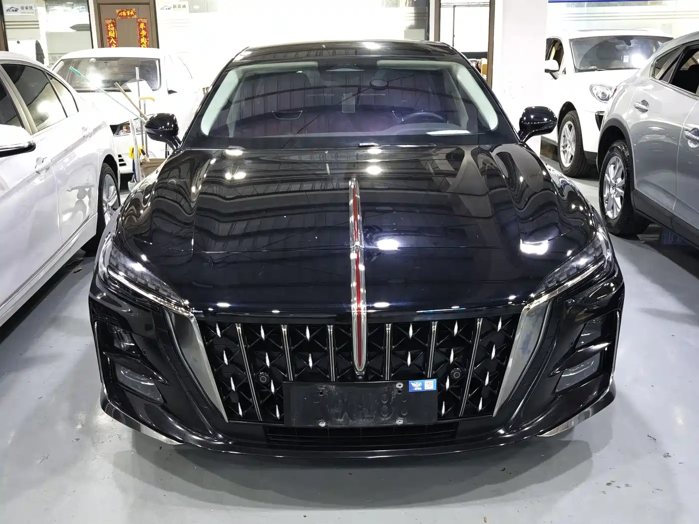 Hongqi H6 2024 Model 2.0T Elegance Edition фото 2