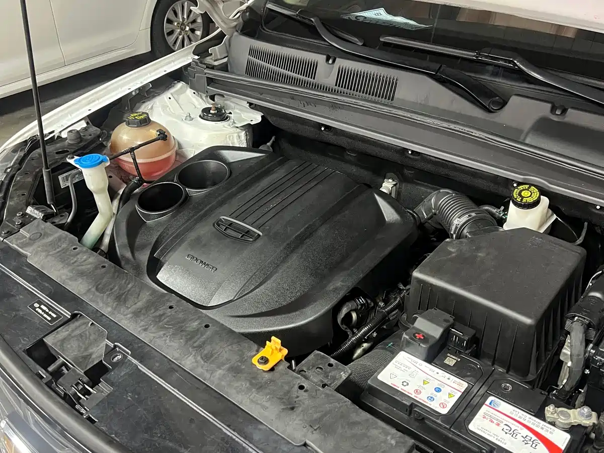 Photo 15 - Geely Atlas