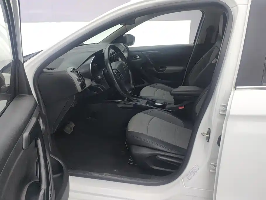 Photo 9 - Citroën C3-XR