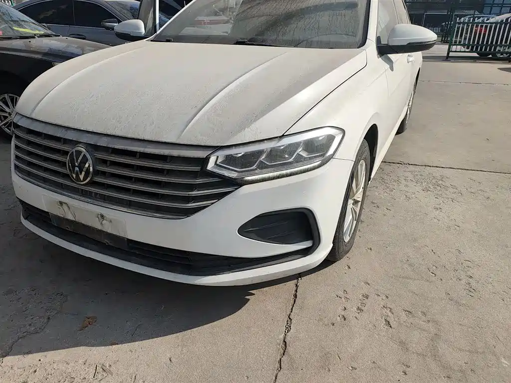 Volkswagen Lavida 2023 Facelift 1.5L Auto Comfort Edition фото 18