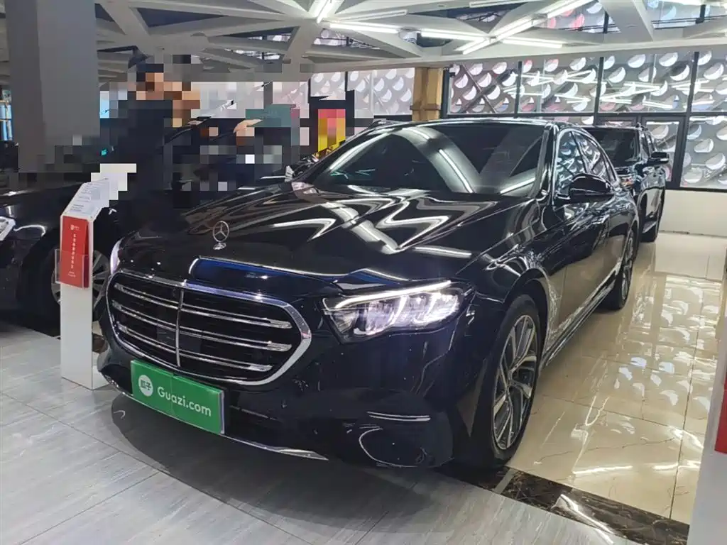 Mercedes-Benz E-Class 2025 E 300 L Fashion