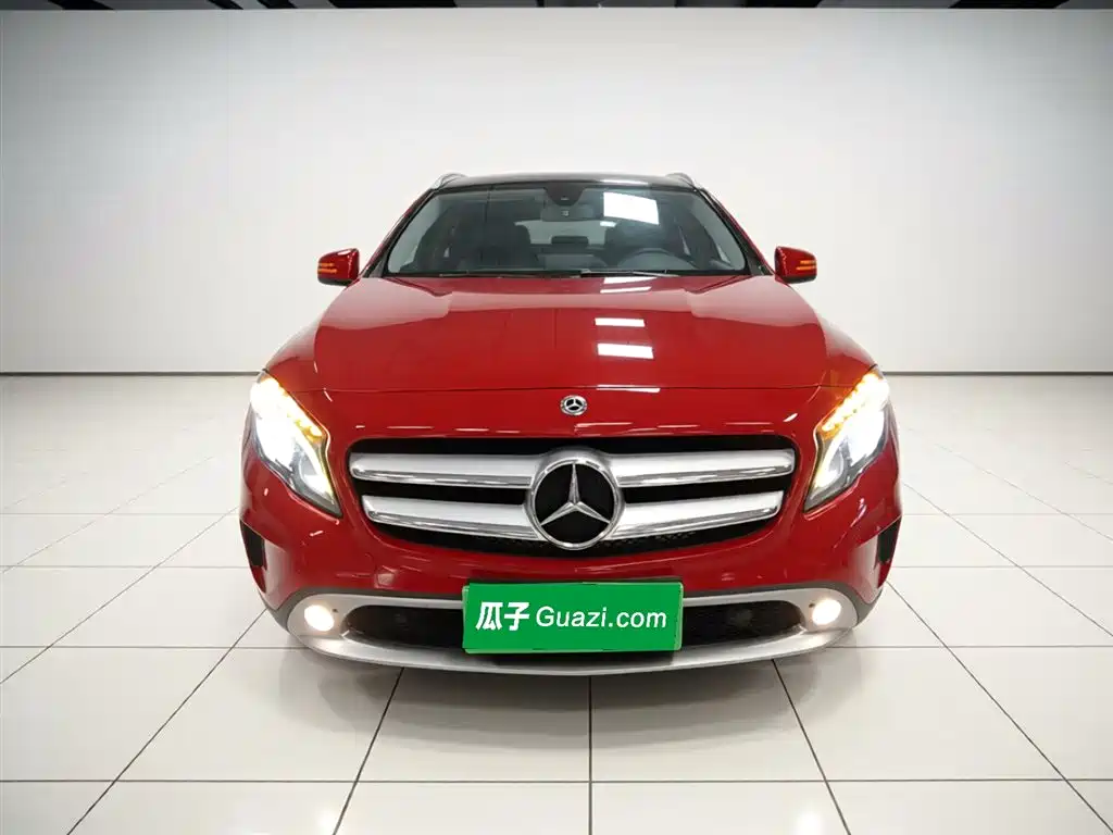 Mercedes-Benz GLA 2016 GLA 200 Dynamic фото 3