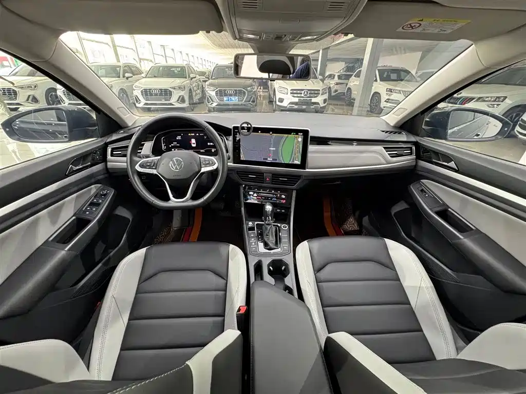 Volkswagen Bora 2023 280TSI DSG Prestige Edition фото 9
