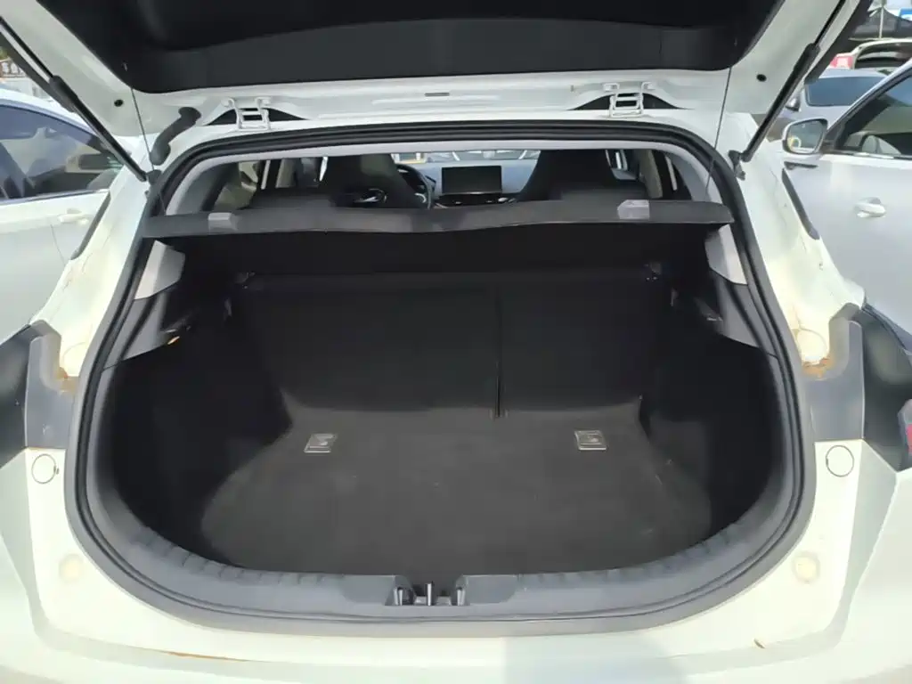 Geely Emgrand S 2021 2021 1.4T CVT Premium