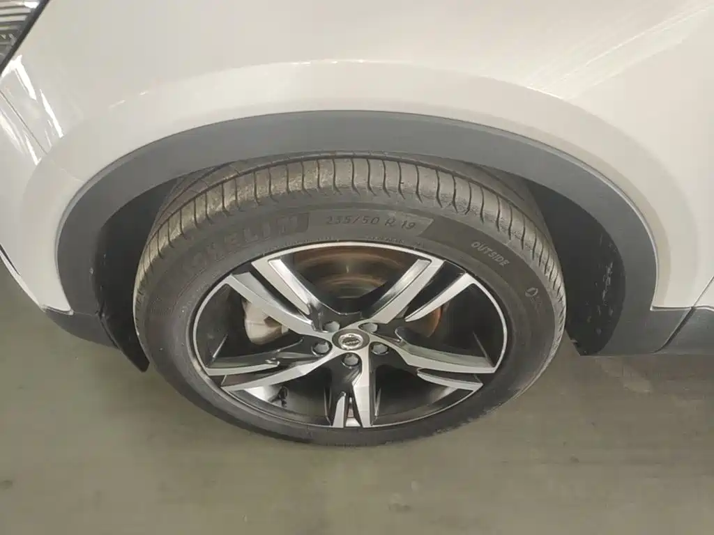 Volvo XC40 2021 2021 T4 AWD Smart Sport Edition