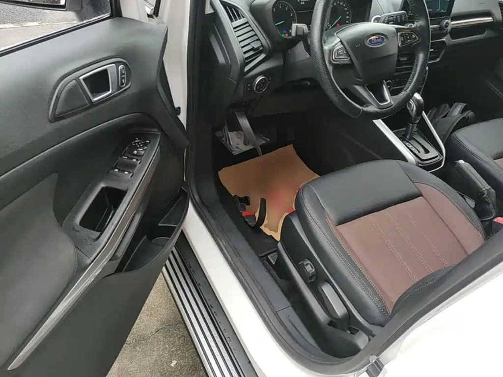 Ford EcoSport 2019 2018 1.5L Automatic Premium Wing
