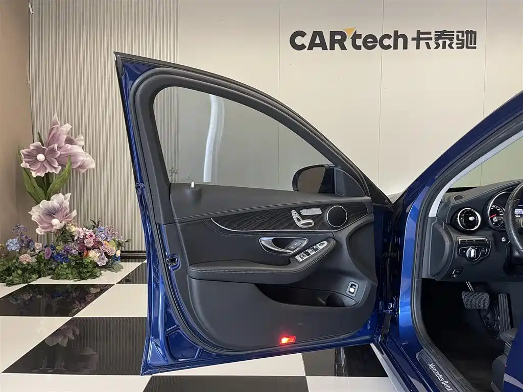Mercedes-Benz C-Class 2016 C 200 L Sport фото 15