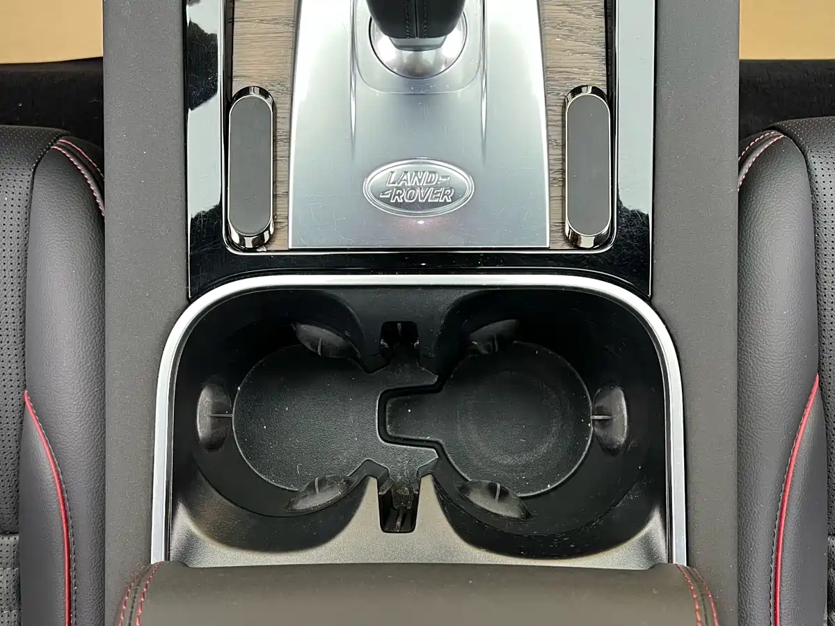 LAND ROVER DISCOVER SPORTS