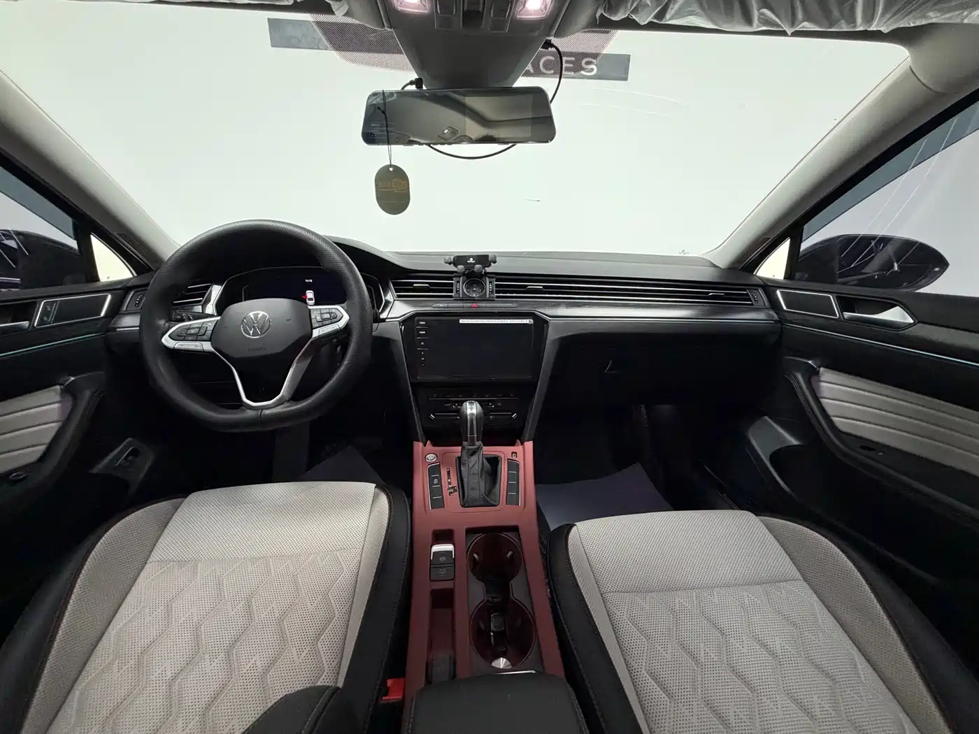 Volkswagen Magotan 2026 Model 30 Million Special Selection 380TSI DSG Luxury фото 13