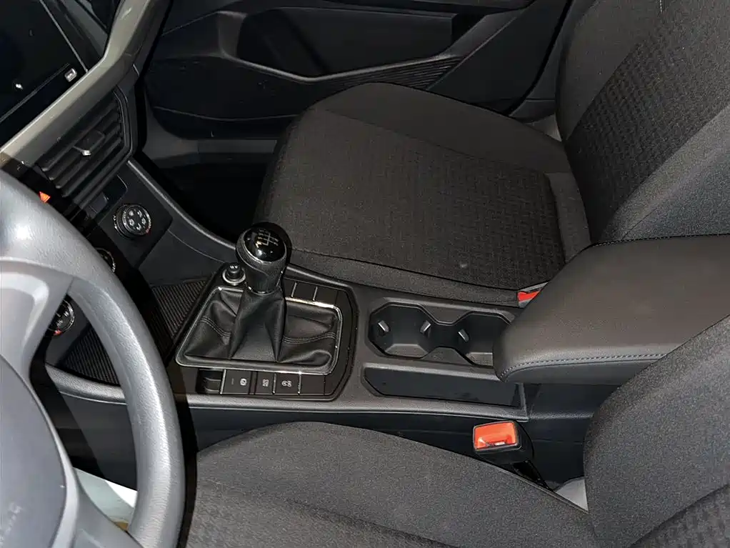 Volkswagen Bora 2021 1.5L Manual Fashion Smart Edition фото 19
