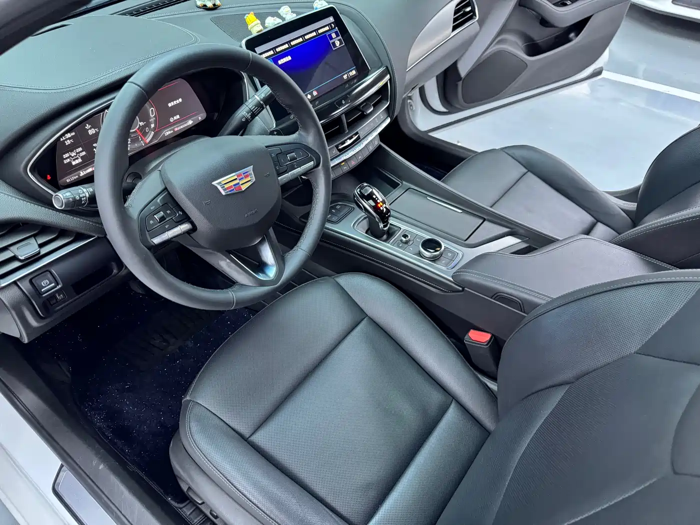 Cadillac CT5 2023 28T Luxury Style (Standard Edition) фото 6