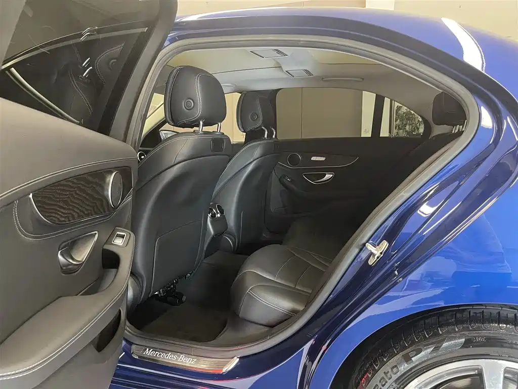Mercedes-Benz C-Class 2016 C 200 L Sport фото 18