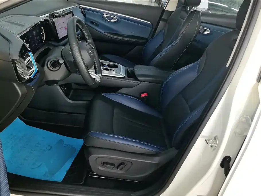 GAC Trumpchi Trumpchi GS3 2023 Shadow Speed 270T Smart Power Edition фото 9