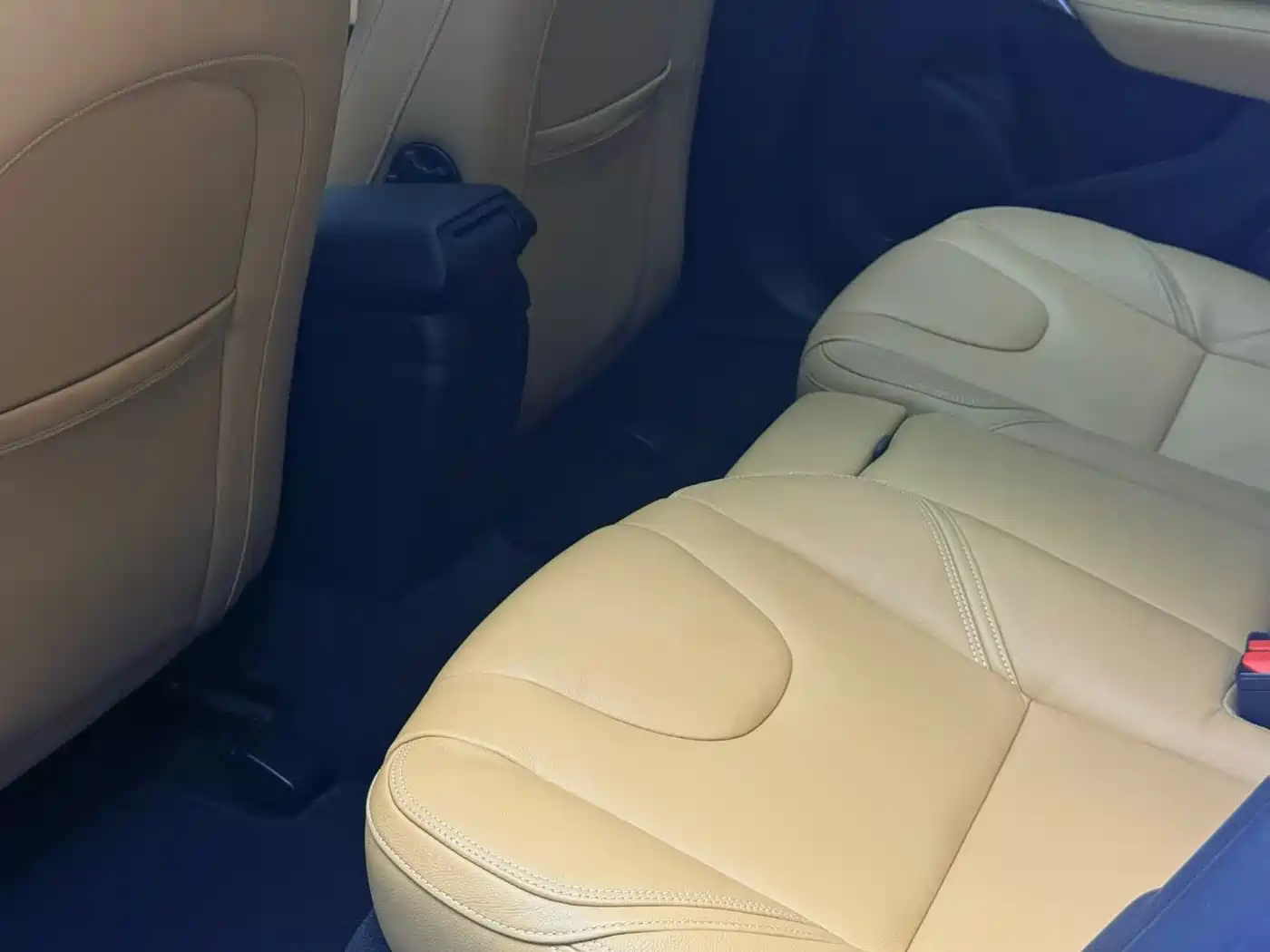 Фото 6 - Volvo V40