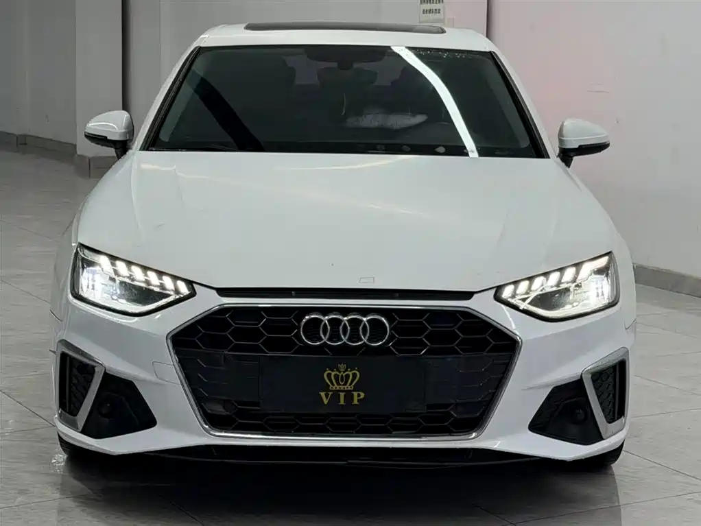 Audi A4L 2020 40 TFSI Fashion Dynamic Edition фото 2