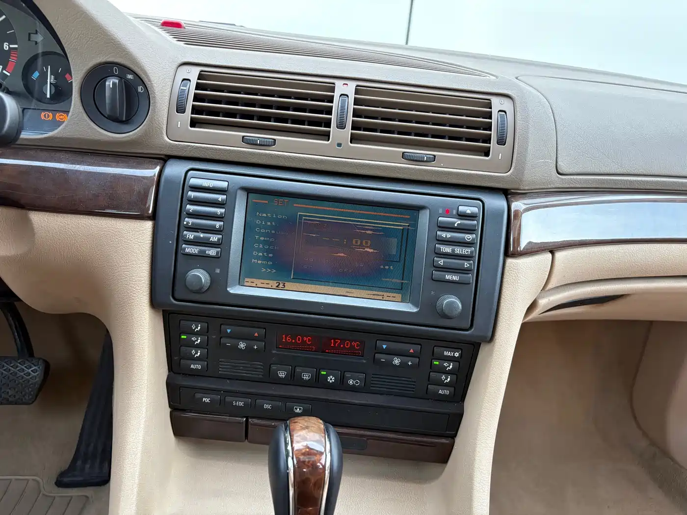 BMW 7 Series 2002