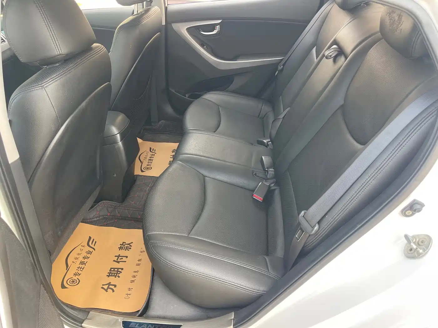 Hyundai Langdong 2015 1.6L Auto Exclusive фото 16